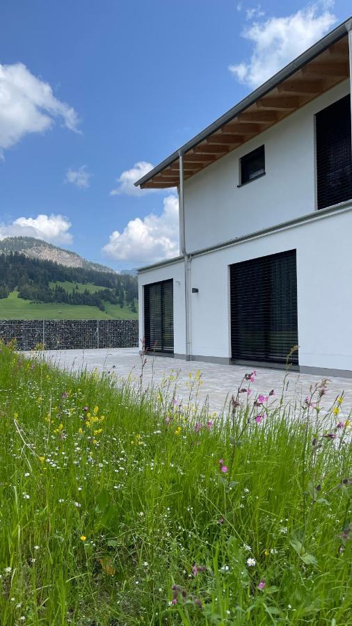 Mountain Moments Tannheim - Familie Weber Apartment Bagian luar foto