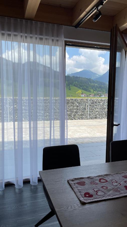 Mountain Moments Tannheim - Familie Weber Apartment Bagian luar foto